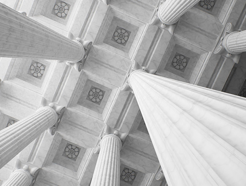courthousecolumns.jpg